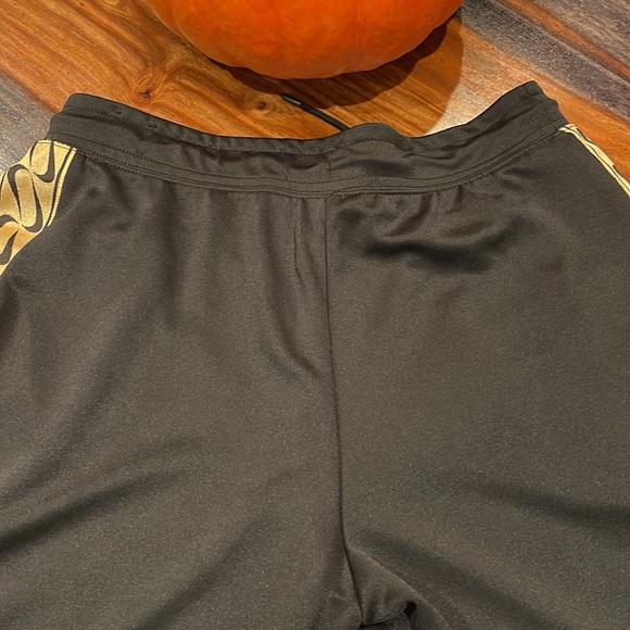 Nike Vintage Jogger Pants Black & Gold Nike Logo front Sides.  Mint Condition - Picture 7 of 10